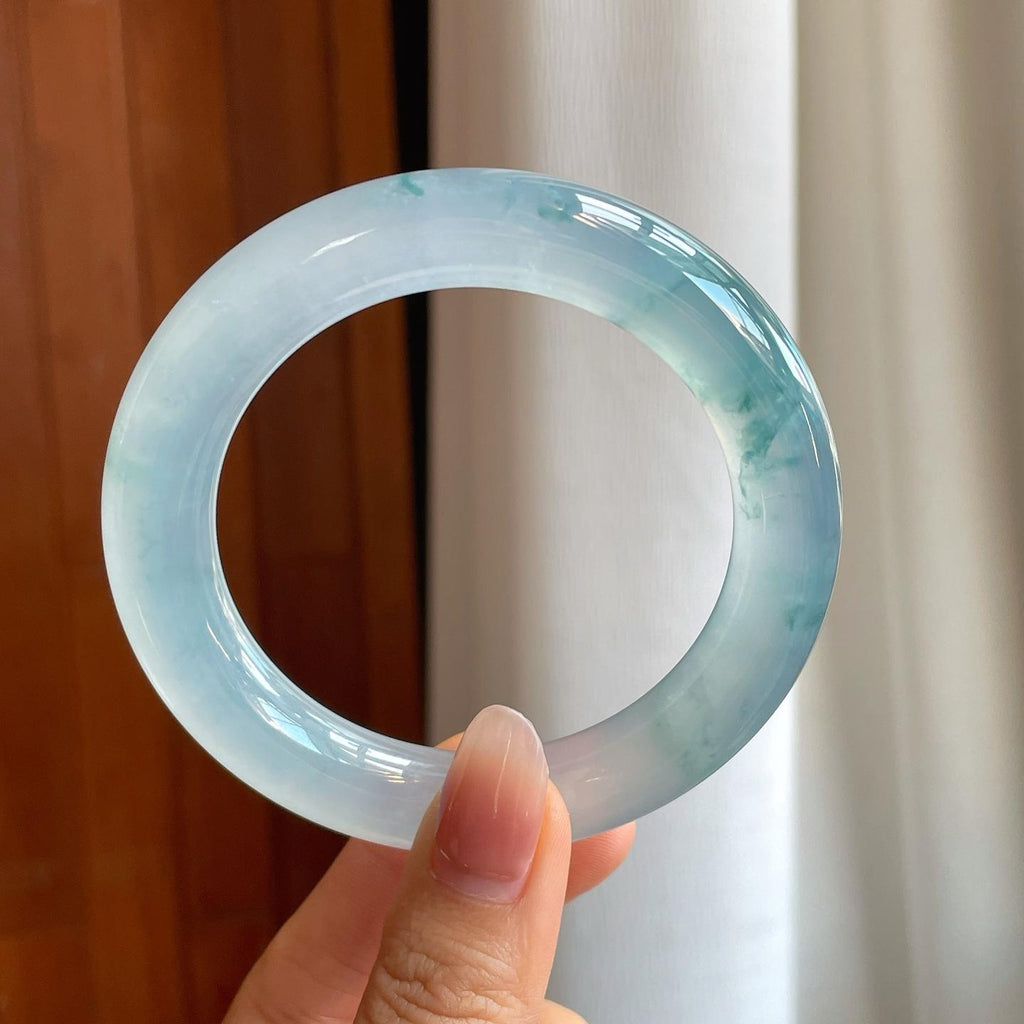 冰玻种飘花翡翠圆条手镯（58.5mm）（yc310949）