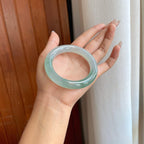 冰种湖水绿翡翠圆条手镯（55.5mm）（yc267500）