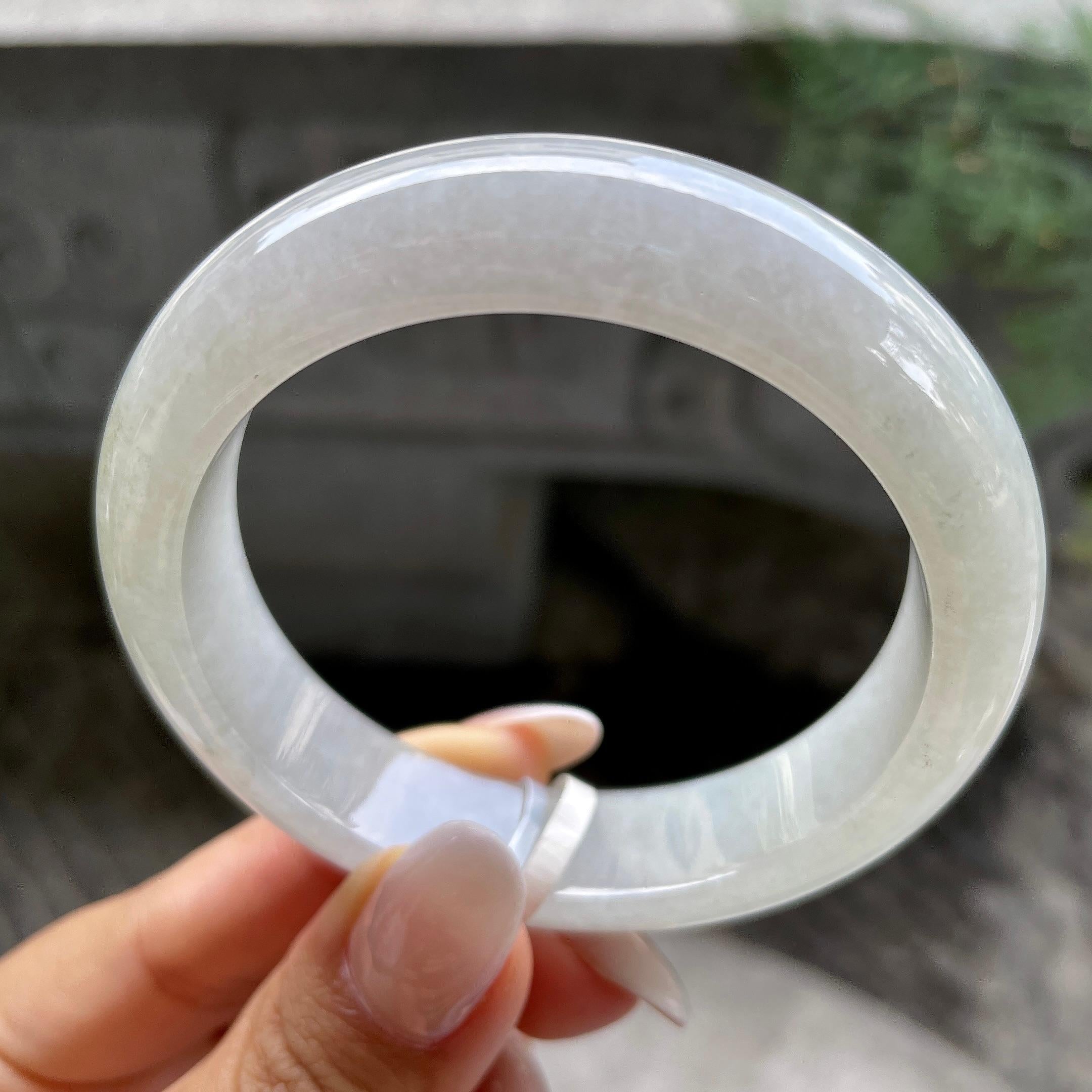细糯种带底色正圈平安镯55圈         天然缅甸A货翡翠（yc407888）