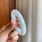 细糯冰飘一抹翠翡翠平安镯（56.5mm）（yc278066）