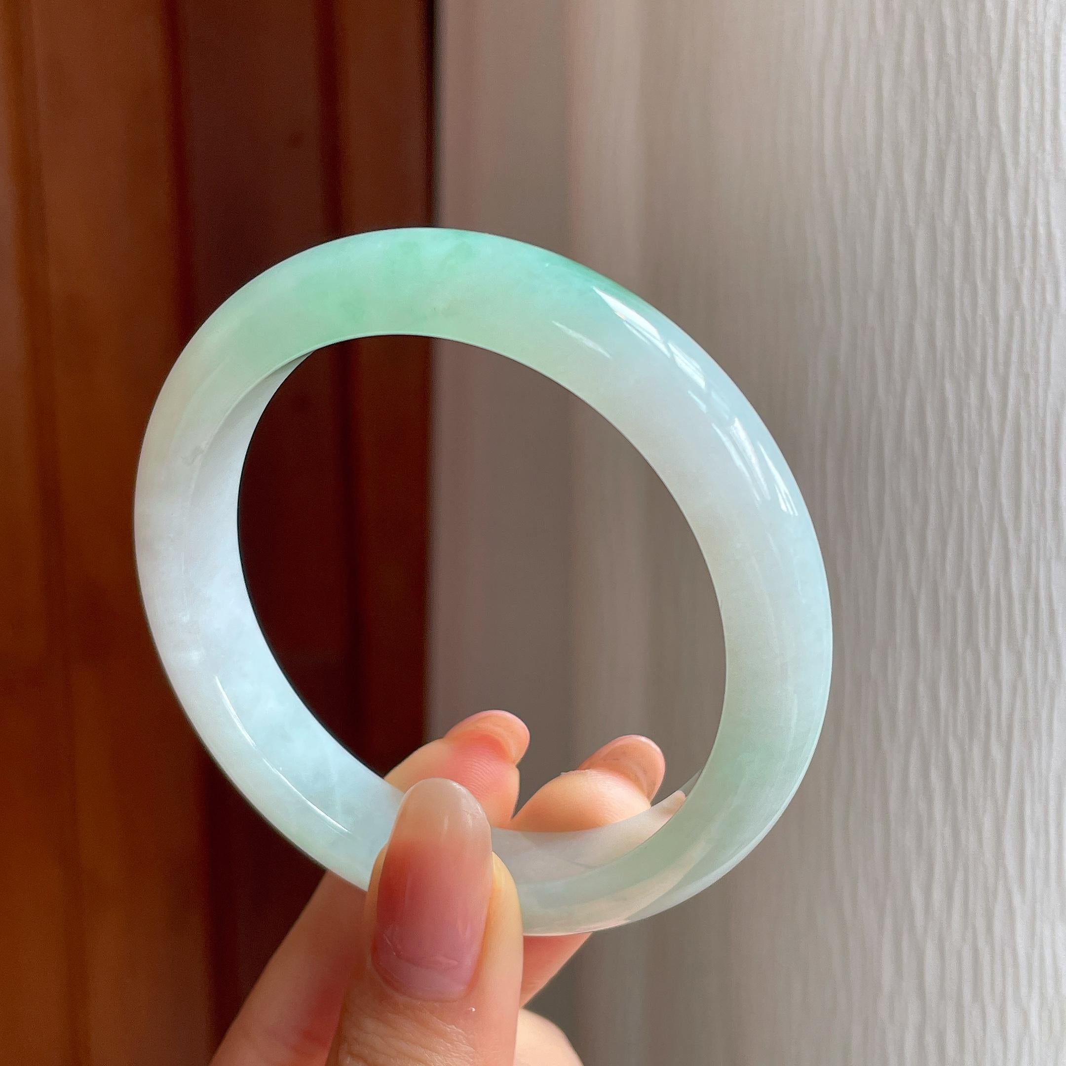 糯冰飘花翡翠平安镯（55mm)（yc350446）