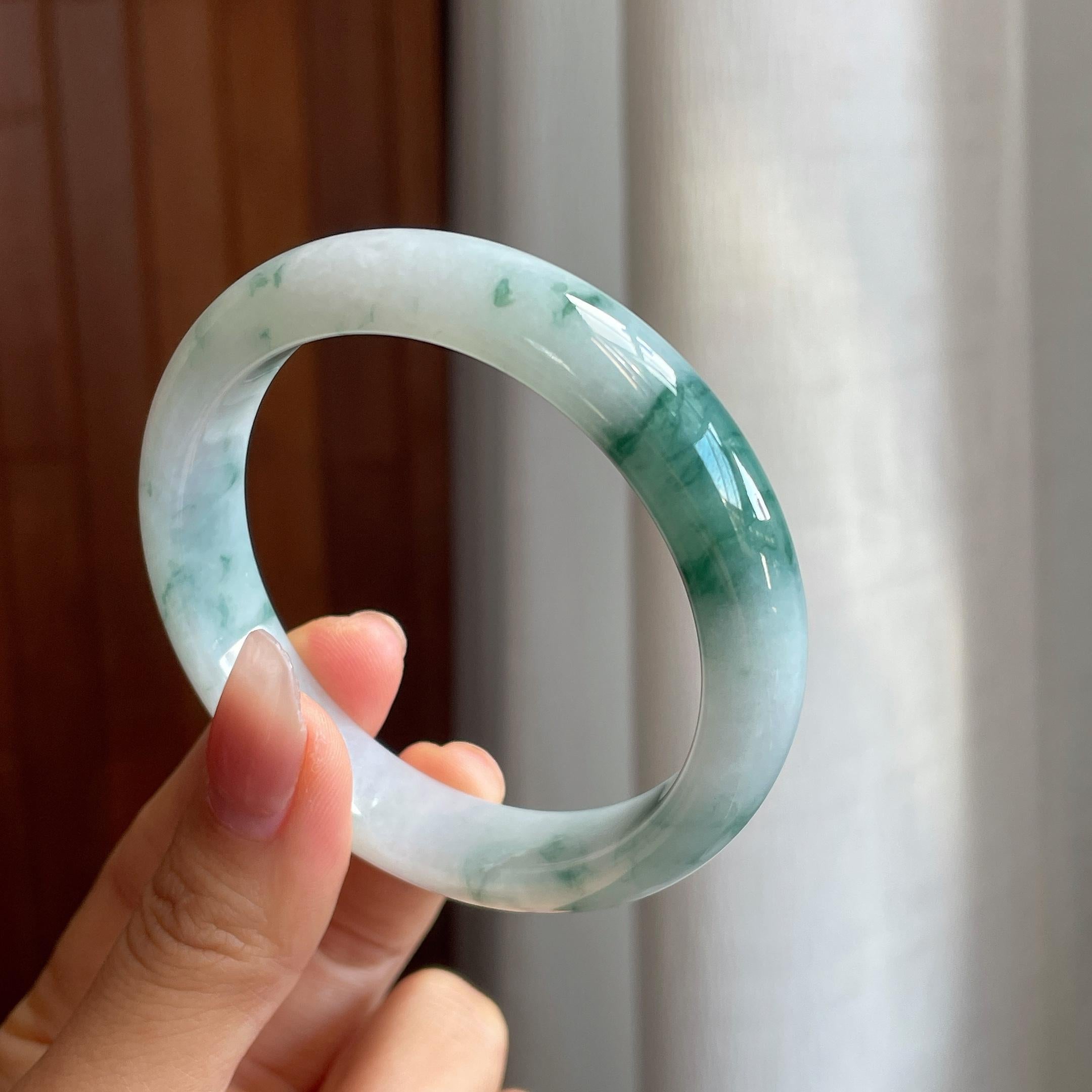 糯冰飘花翡翠平安镯（57.8mm）（yc316583）