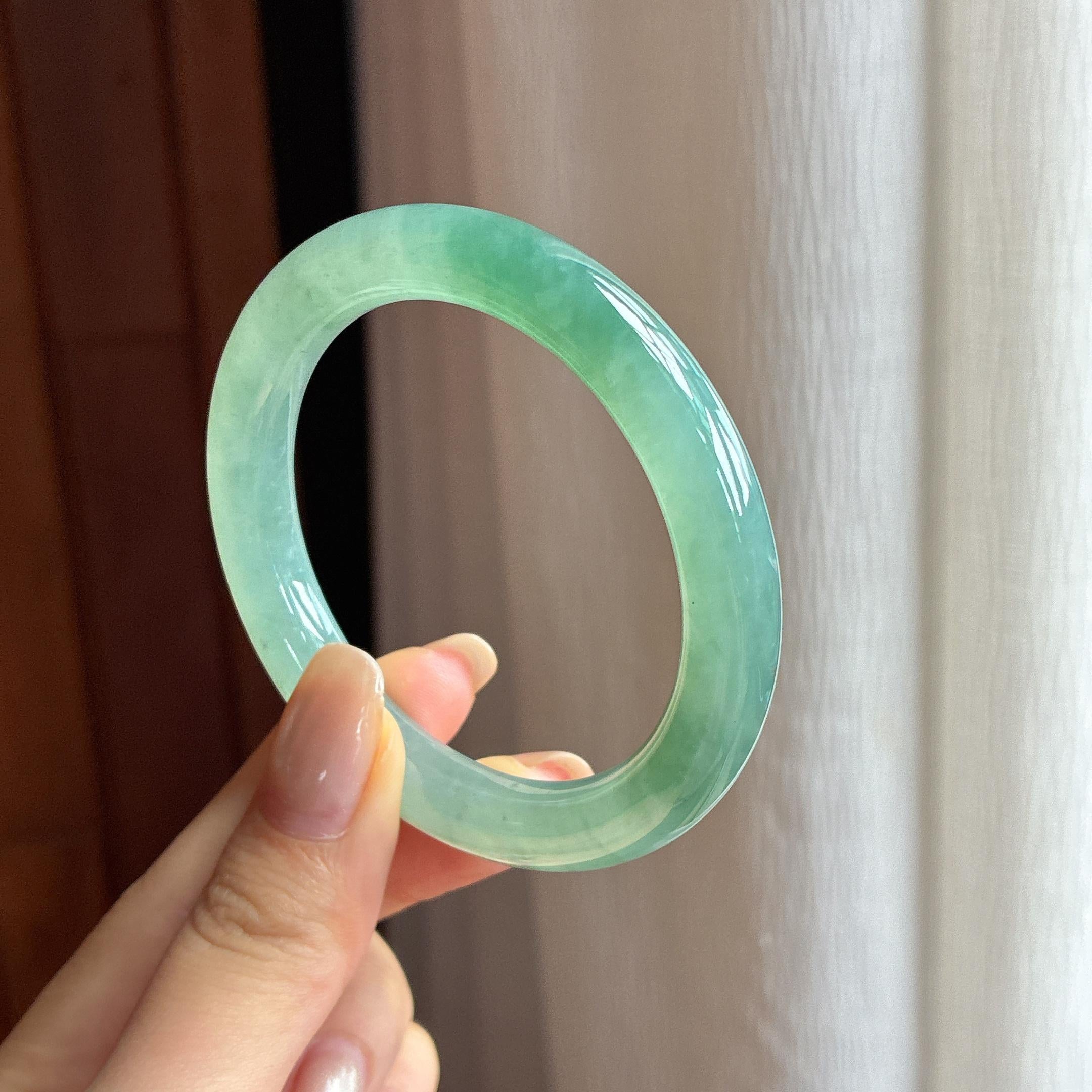 冰种湖水绿圆条手镯 50圈 天然缅甸A货翡翠（yc439616）
