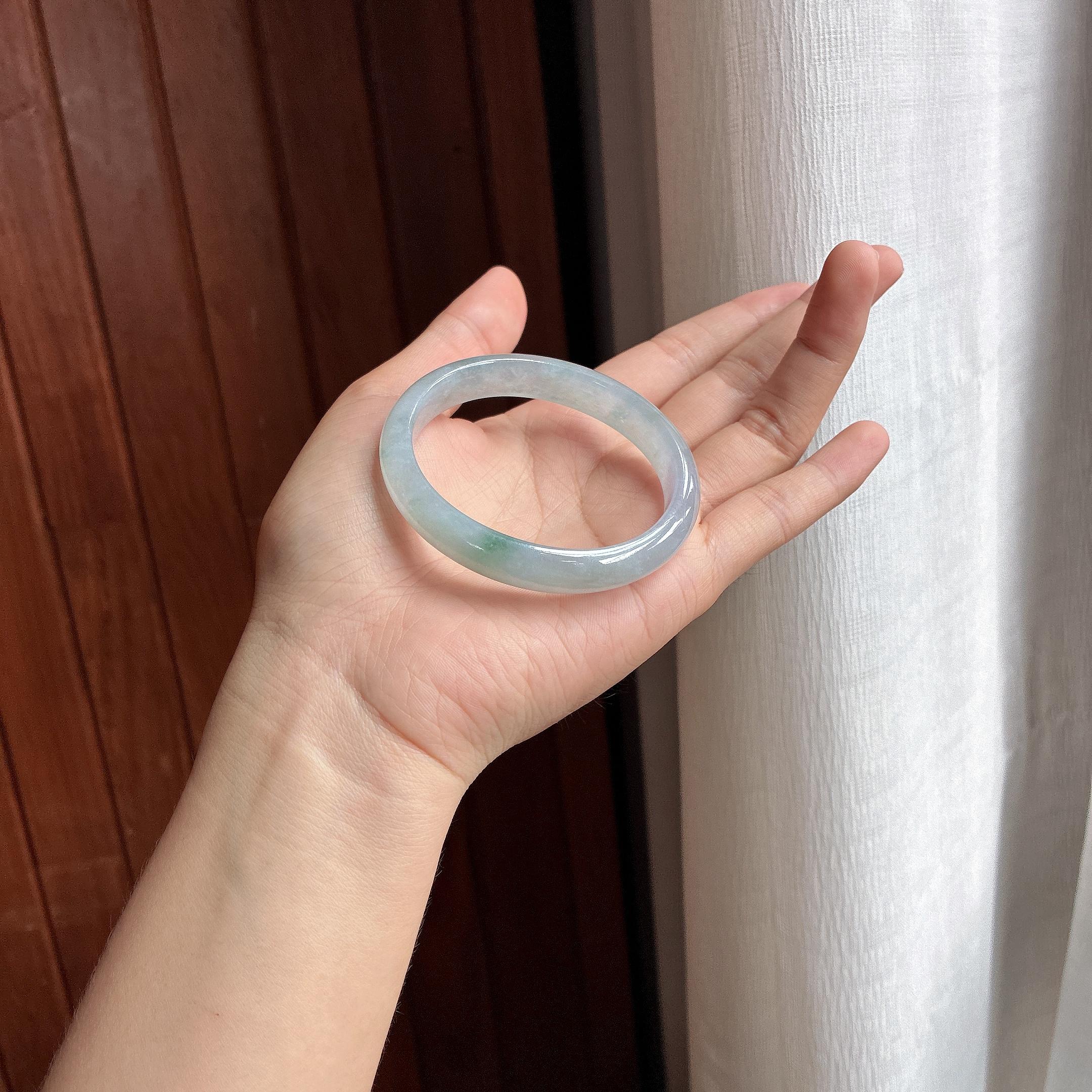 糯冰飘花贵妃镯 55圈 天然缅甸A货翡翠（yc463214）