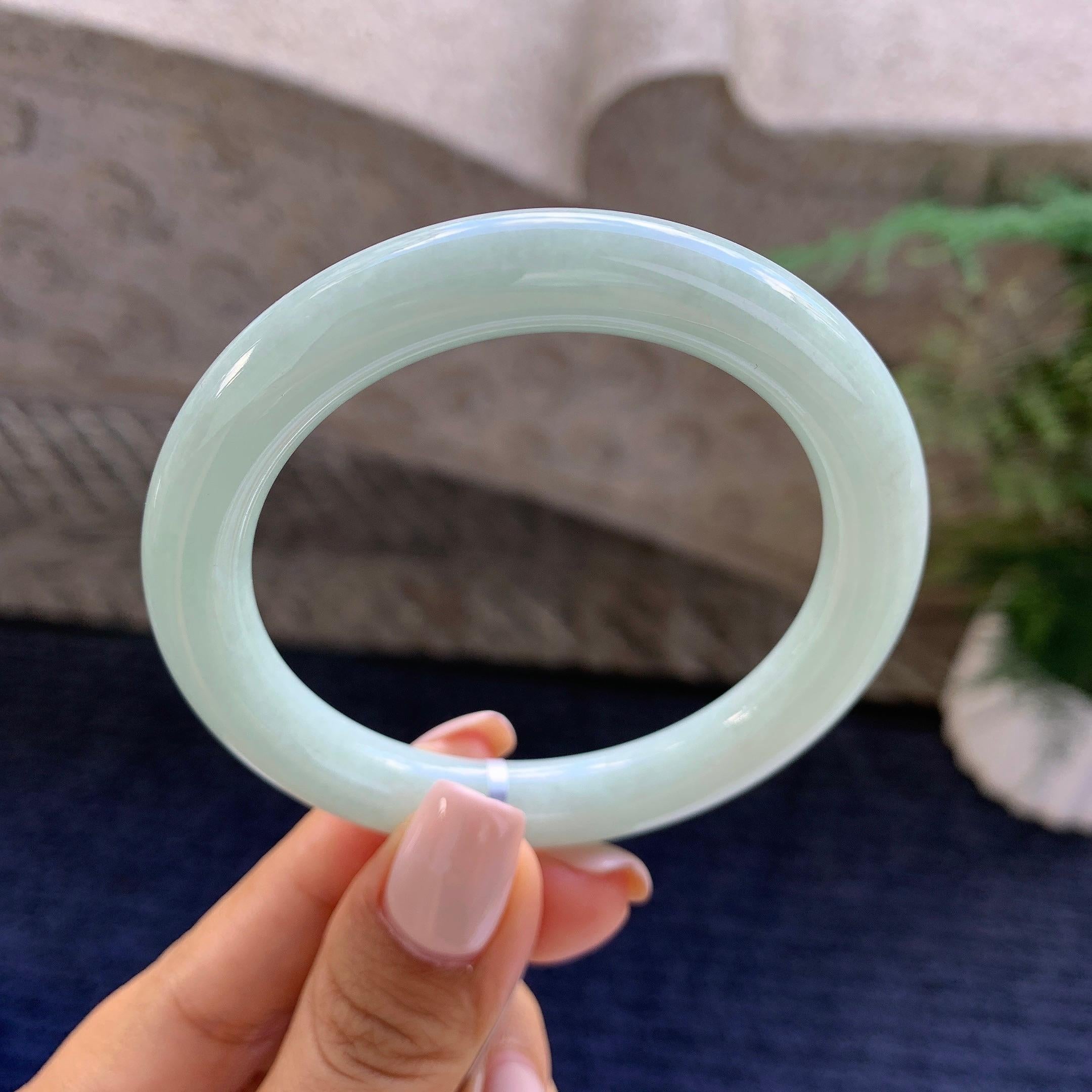 糯种淡晴底圆条手镯（54mm）（yc223237）