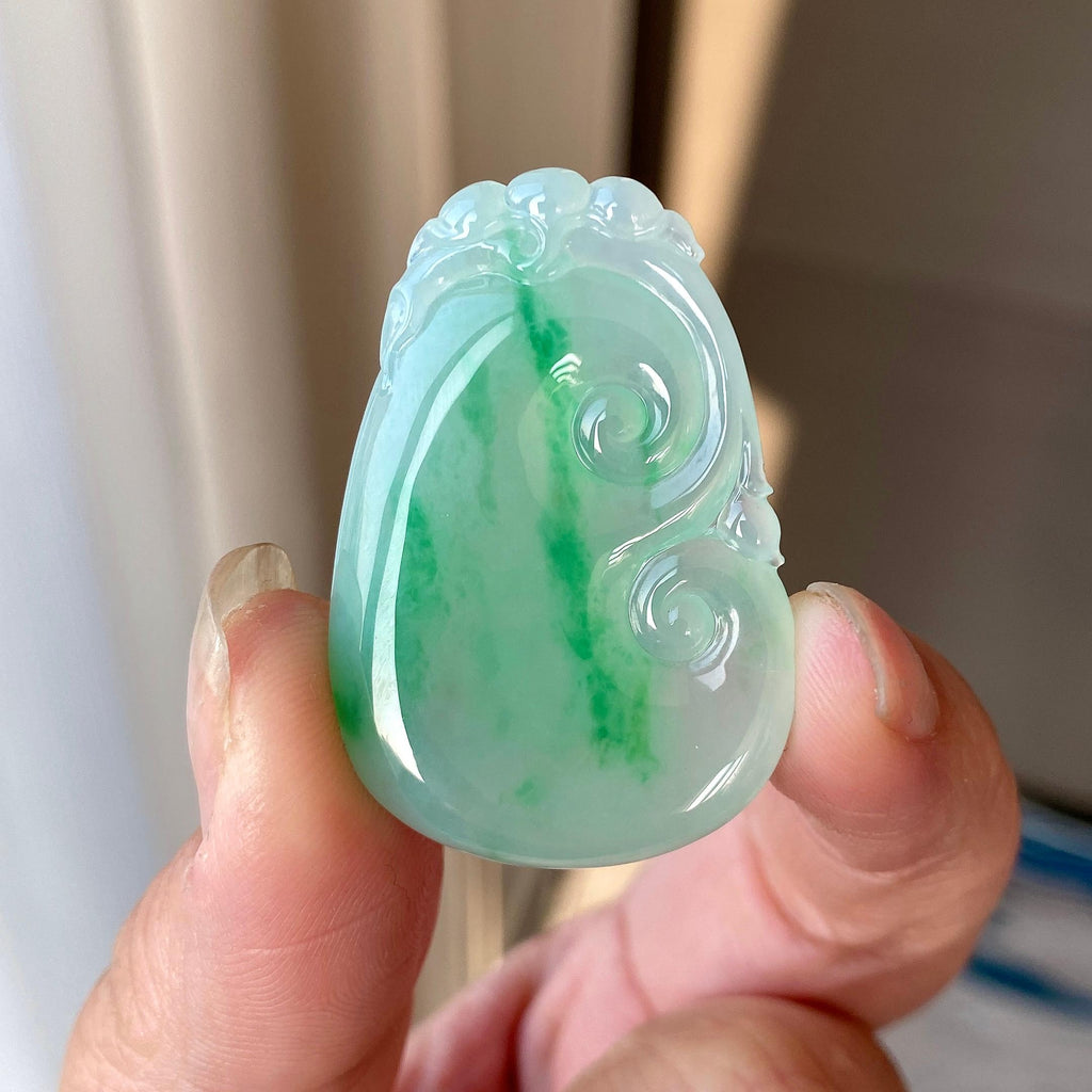 糯冰种飘绿如意吊坠（yc304248）