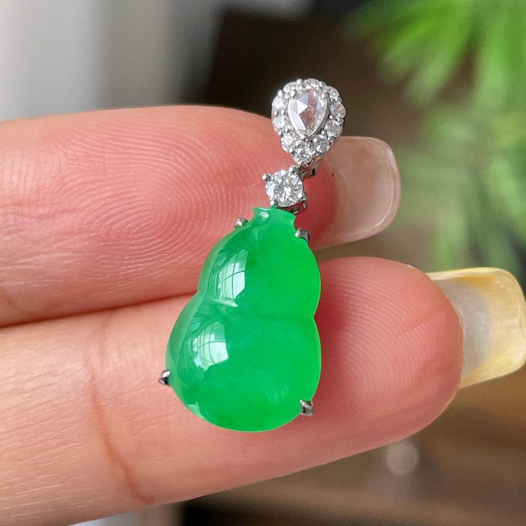 18k金钻镶糯冰种阳绿葫芦吊坠      天然缅甸A货翡翠（yc380839）