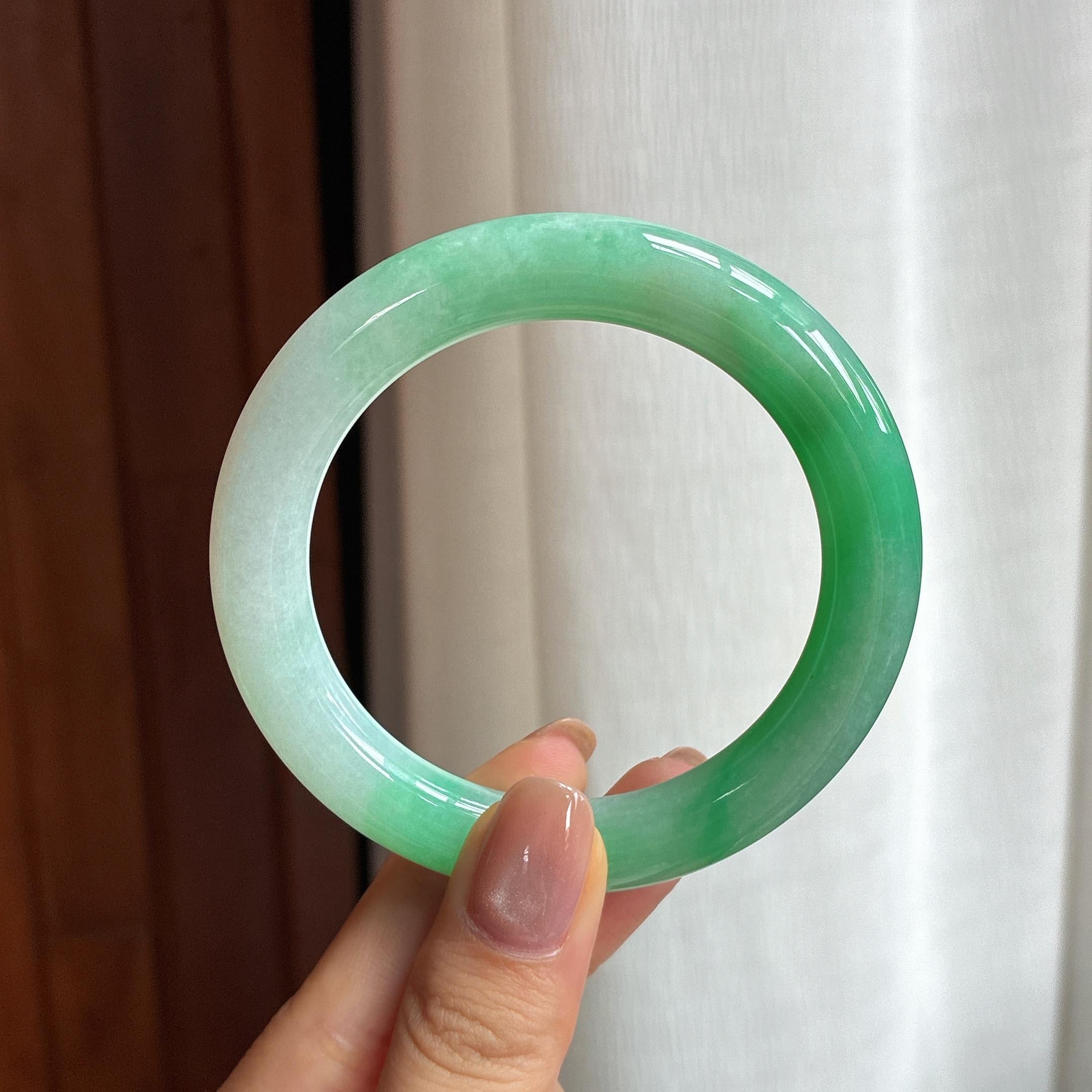 糯冰带色翡翠圆条手镯 54圈天然缅甸A货翡翠（yc439793）