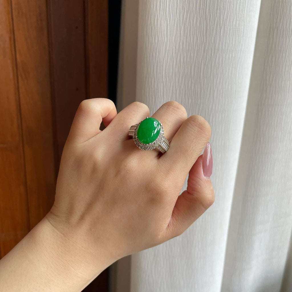 铜托糯冰满绿翡翠蛋面（yc290076）
