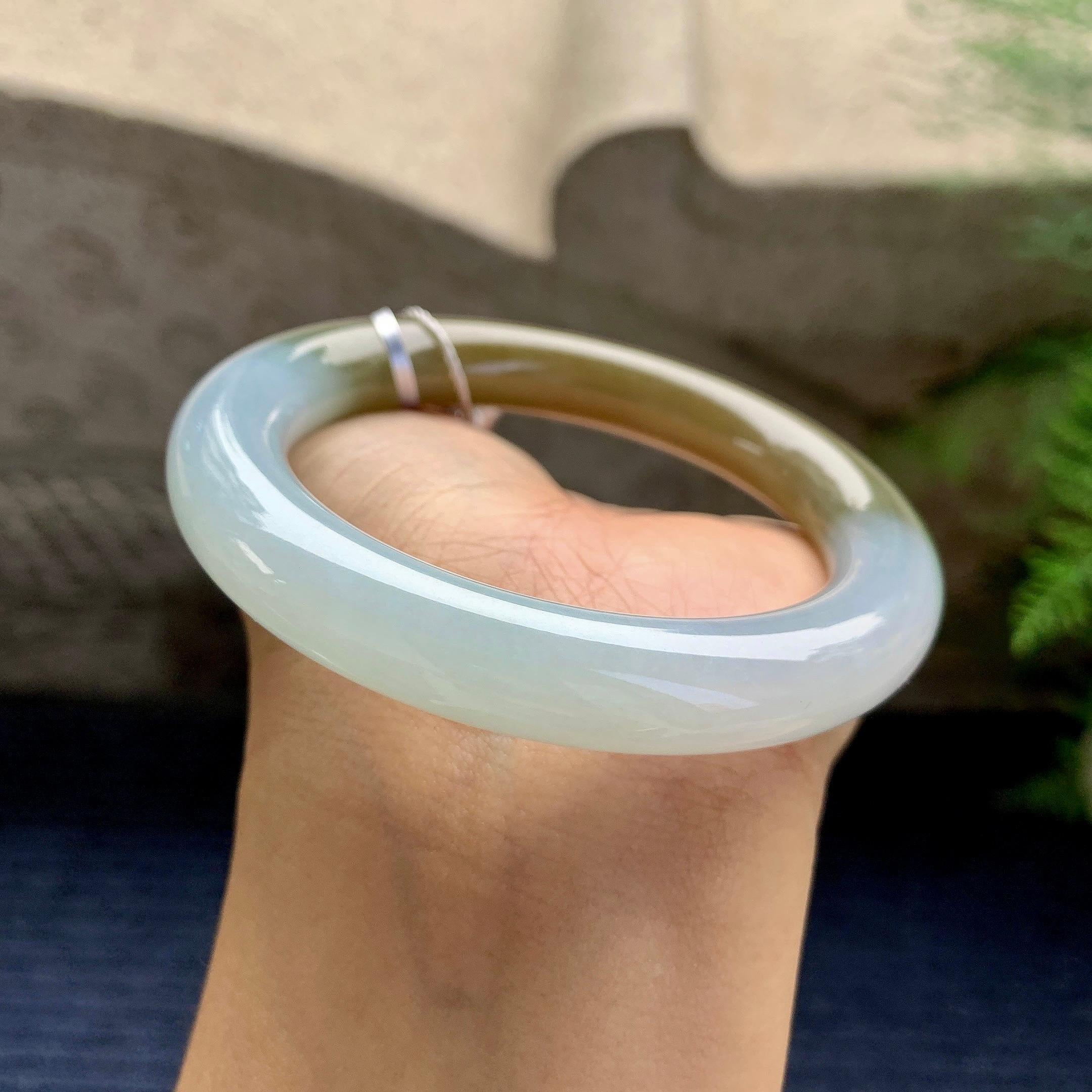 细糯种黄翡圆条手镯（55.2mm）（yc280872）