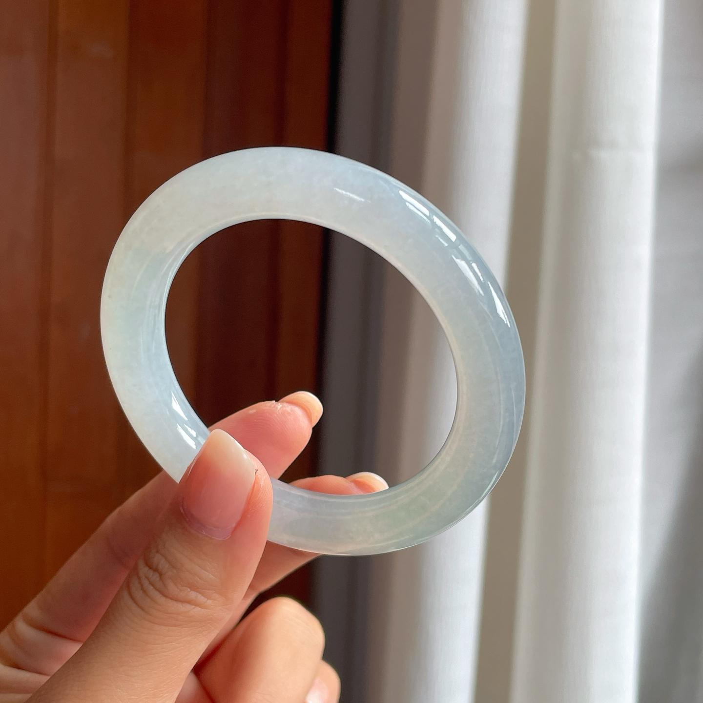 冰种带底色翡翠圆条手镯（53mm）（yc407550）