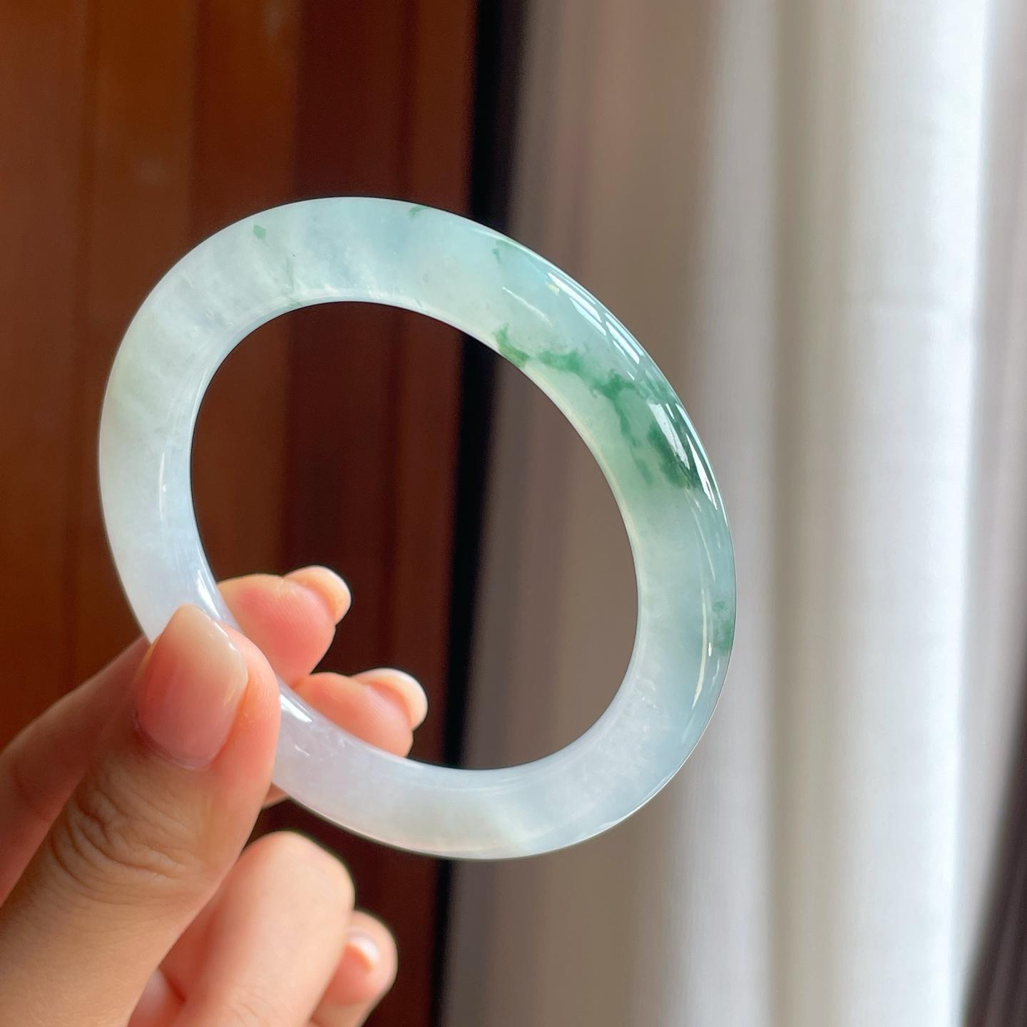 冰种飘花翡翠圆条手镯（54.2mm）（yc397202）