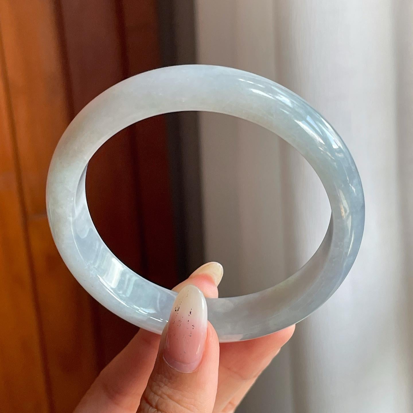 细糯种带底色翡翠平安镯（58.8mm）（yc220248）