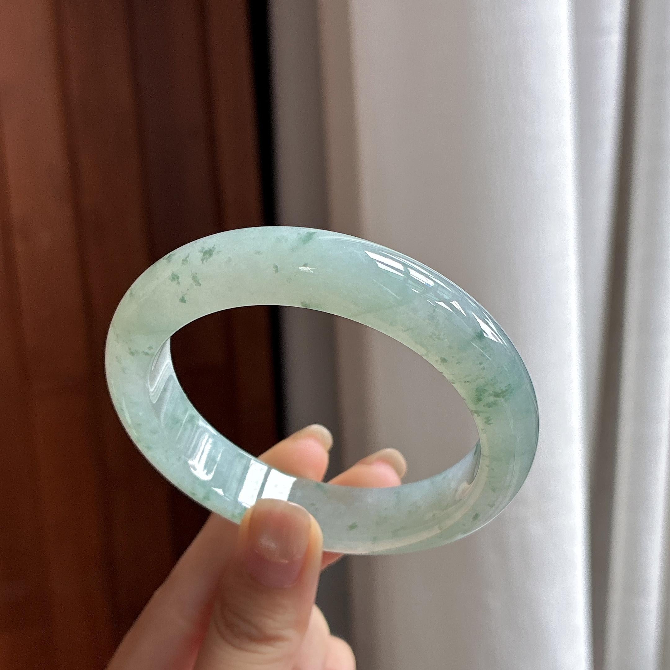 冰种晴底带飘花正圈平安镯 57圈 天然缅甸A货翡翠（yc484422）