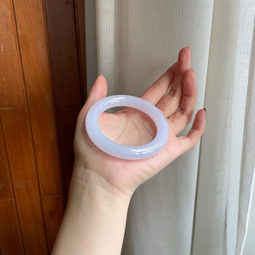 糯冰淡椿底翡翠圆条手镯（54mm）（yc302418）
