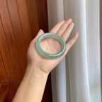 冰种湖水绿翡翠圆条手镯（53.5mm）（yc318633）