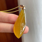 18k金扣冰种黄翡翡翠随型挂件（yc251060）