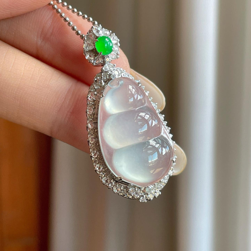 18k金钻镶冰玻种无色翡翠福豆（yc269026）