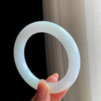 糯冰淡底色翡翠圆条手镯（56mm）（yc346535）