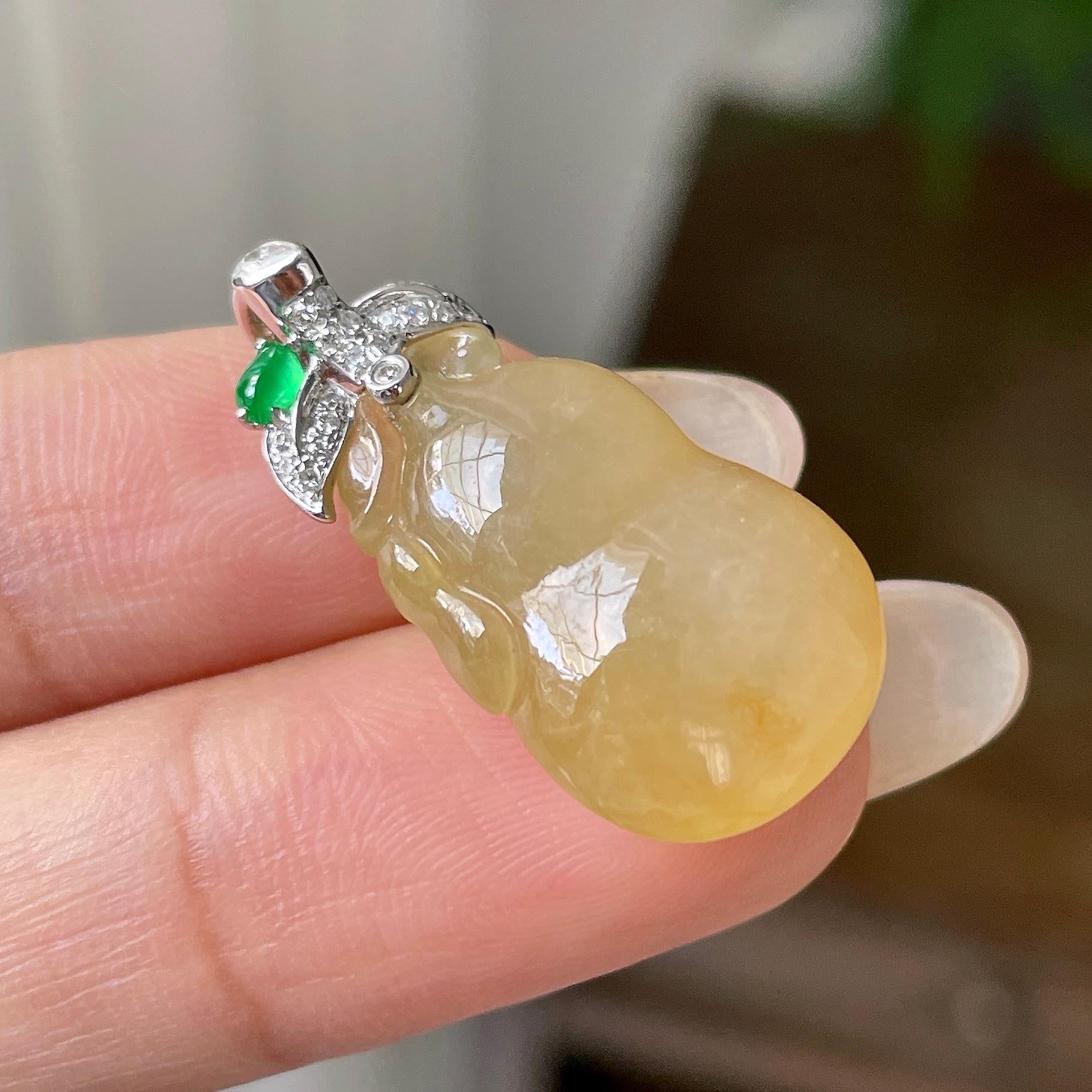 18k金钻镶糯冰种黄翡葫芦吊坠    天然缅甸A货翡翠（yc346954）