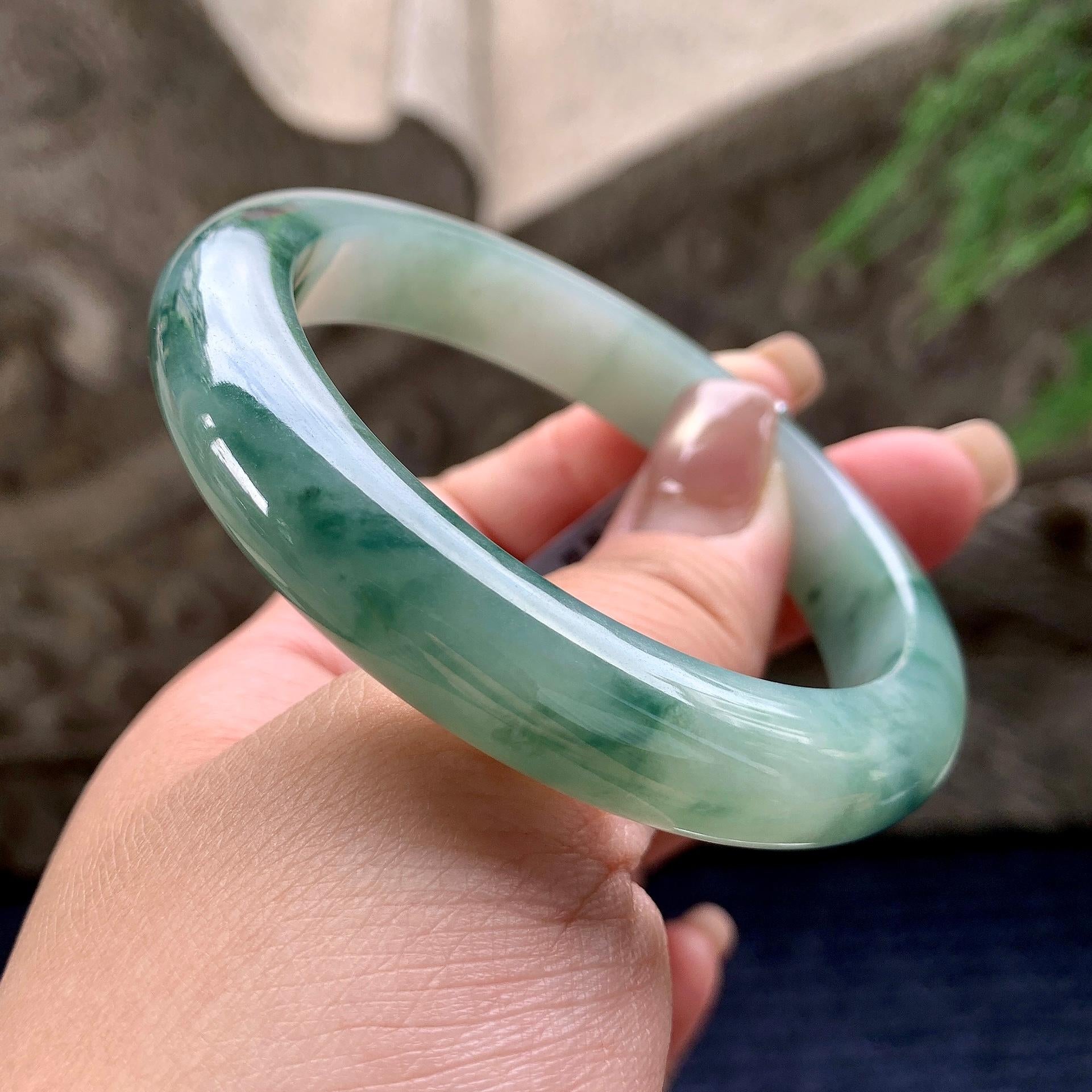 大圈口 细糯种飘绿花正圈平安镯 58圈口 天然缅甸A货翡翠（yc357746）