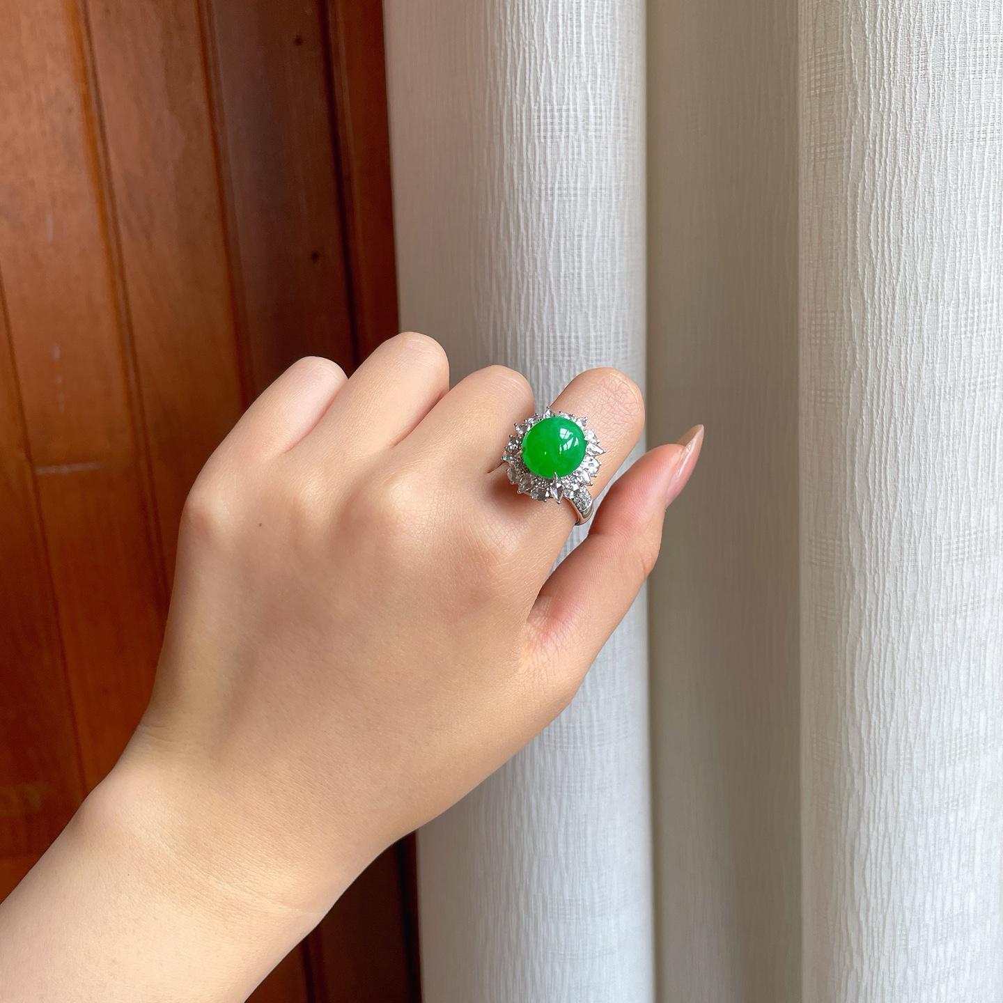 18k金钻镶冰种满绿翡翠戒指（yc350494）