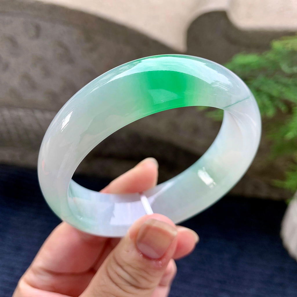 糯冰种飘阳绿宽版轮胎手镯（58.8mm）（yc252995）