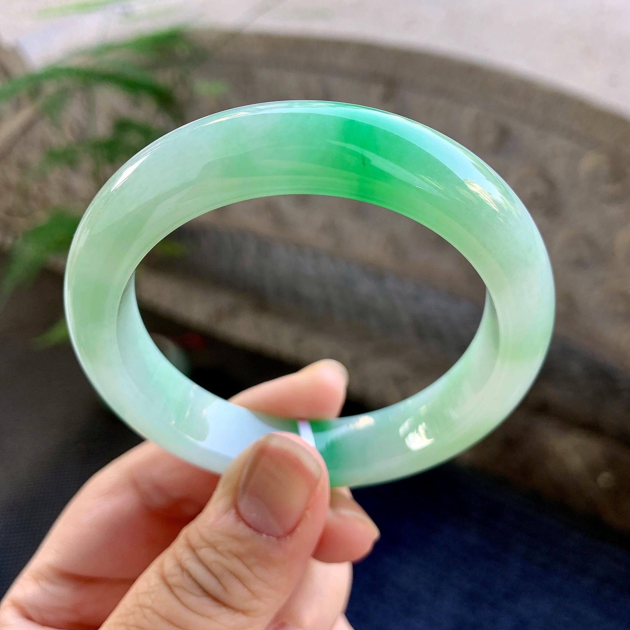 细糯种飘绿平安镯（54mm）（yc264511）