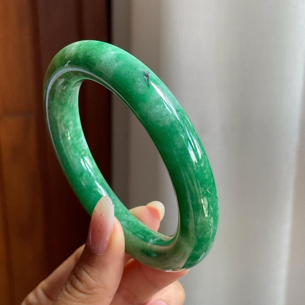 细糯种满绿翡翠圆条手镯（55mm）