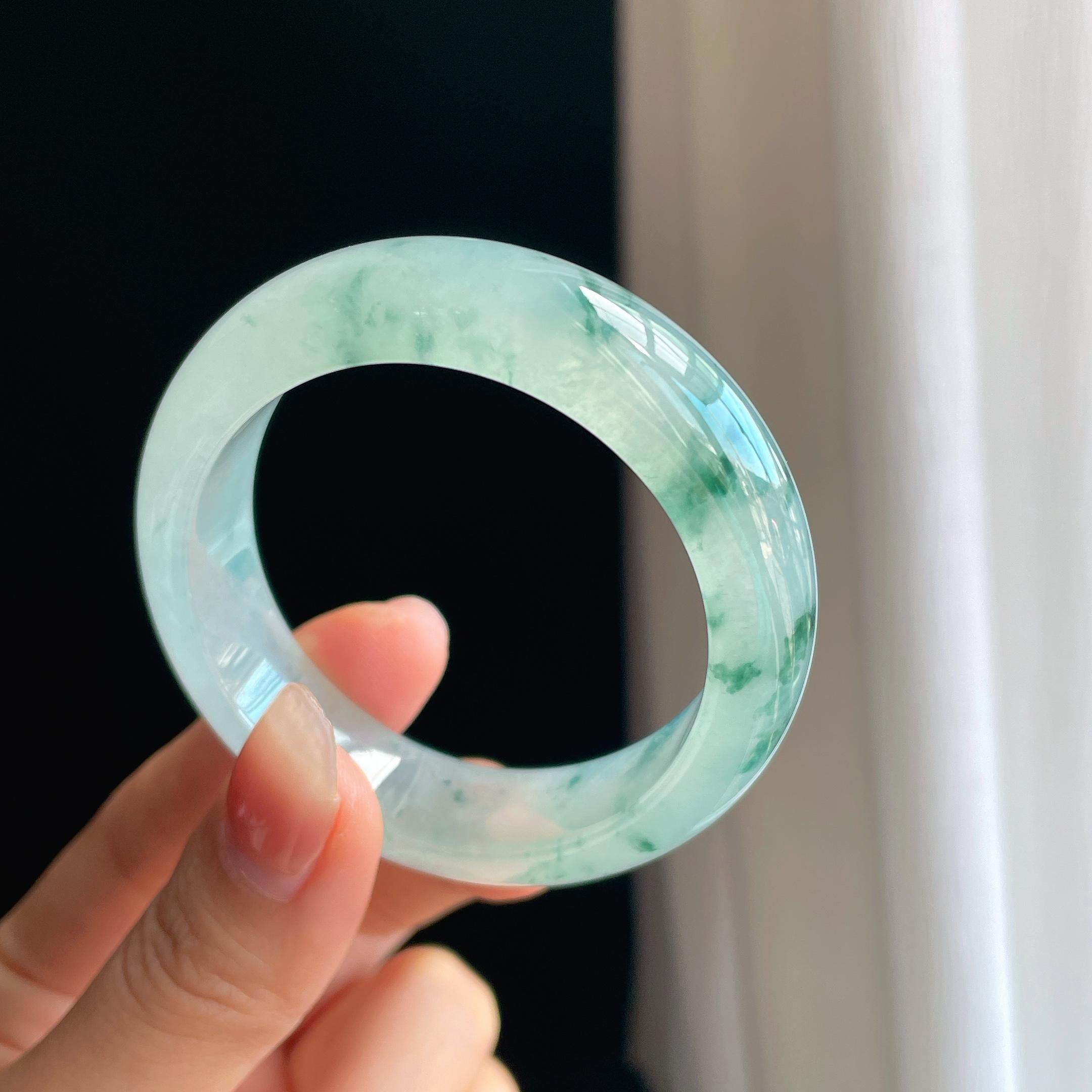 冰种飘花翡翠贵妃镯（54mm）（yc329500）