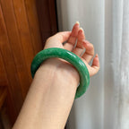 细糯种满绿翡翠圆条手镯（55mm）