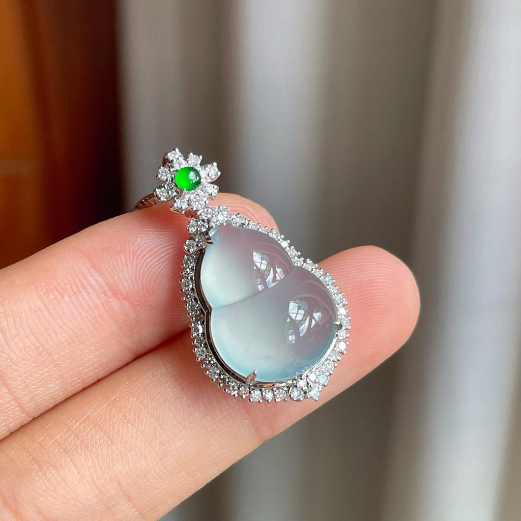 18k金镶冰种蓝底翡翠葫芦（yc247183）