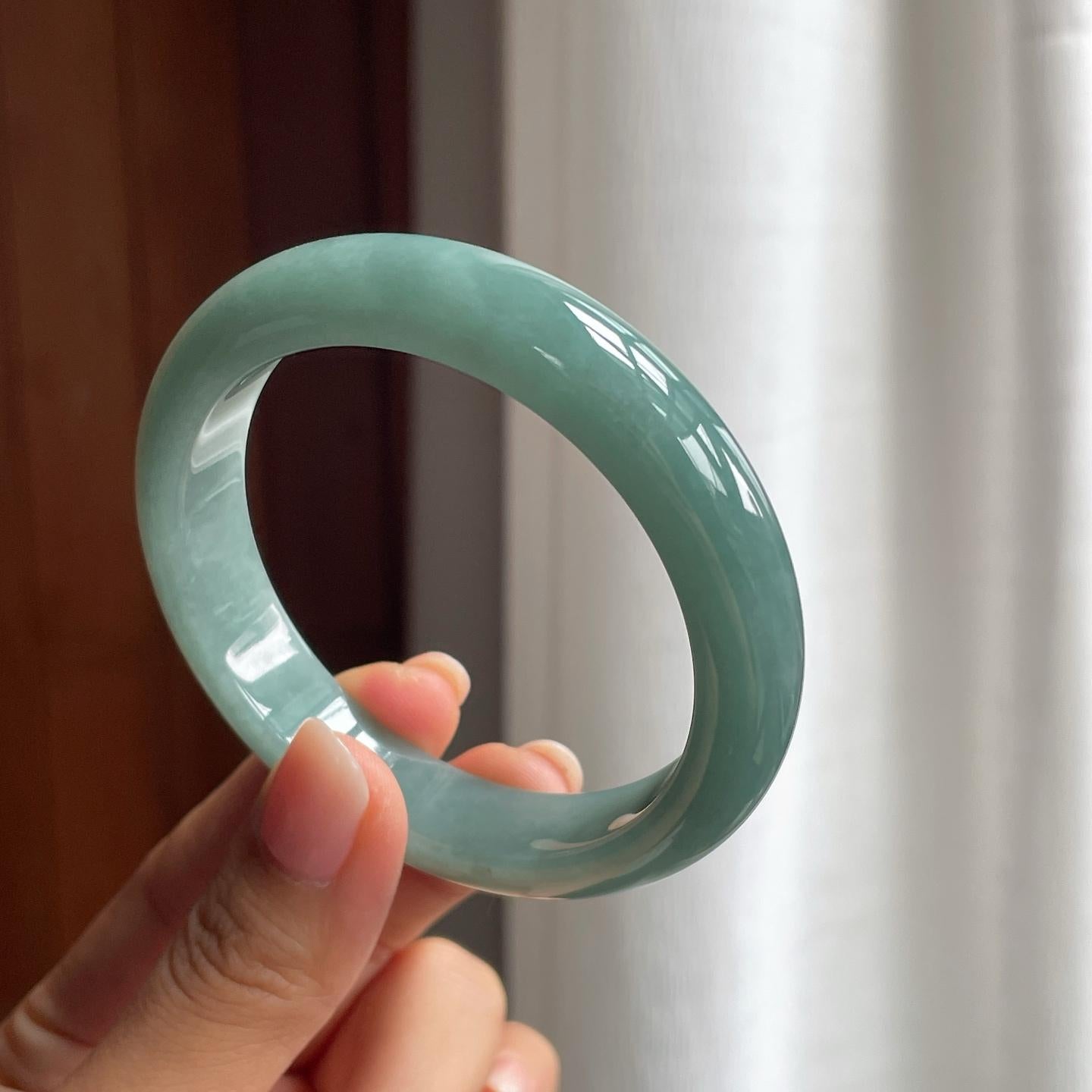 糯冰湖水绿翡翠平安镯（57.5mm）（yc377982）
