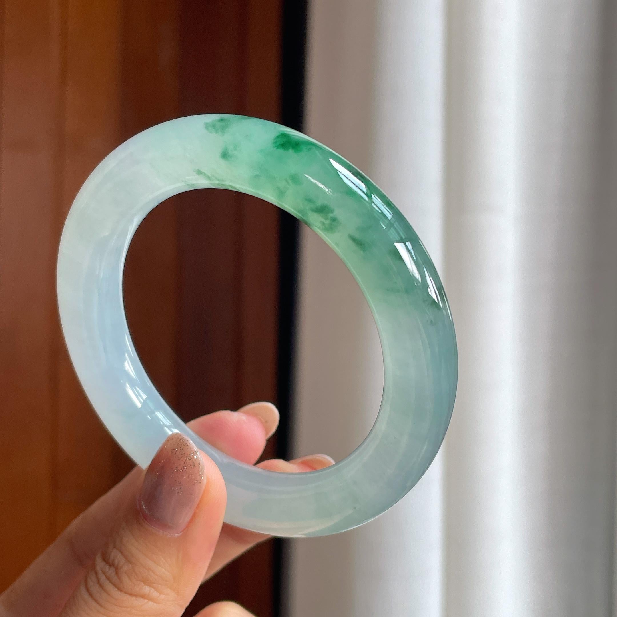 冰种飘花圆条手镯 55圈天然缅甸A货翡翠（yc440570）