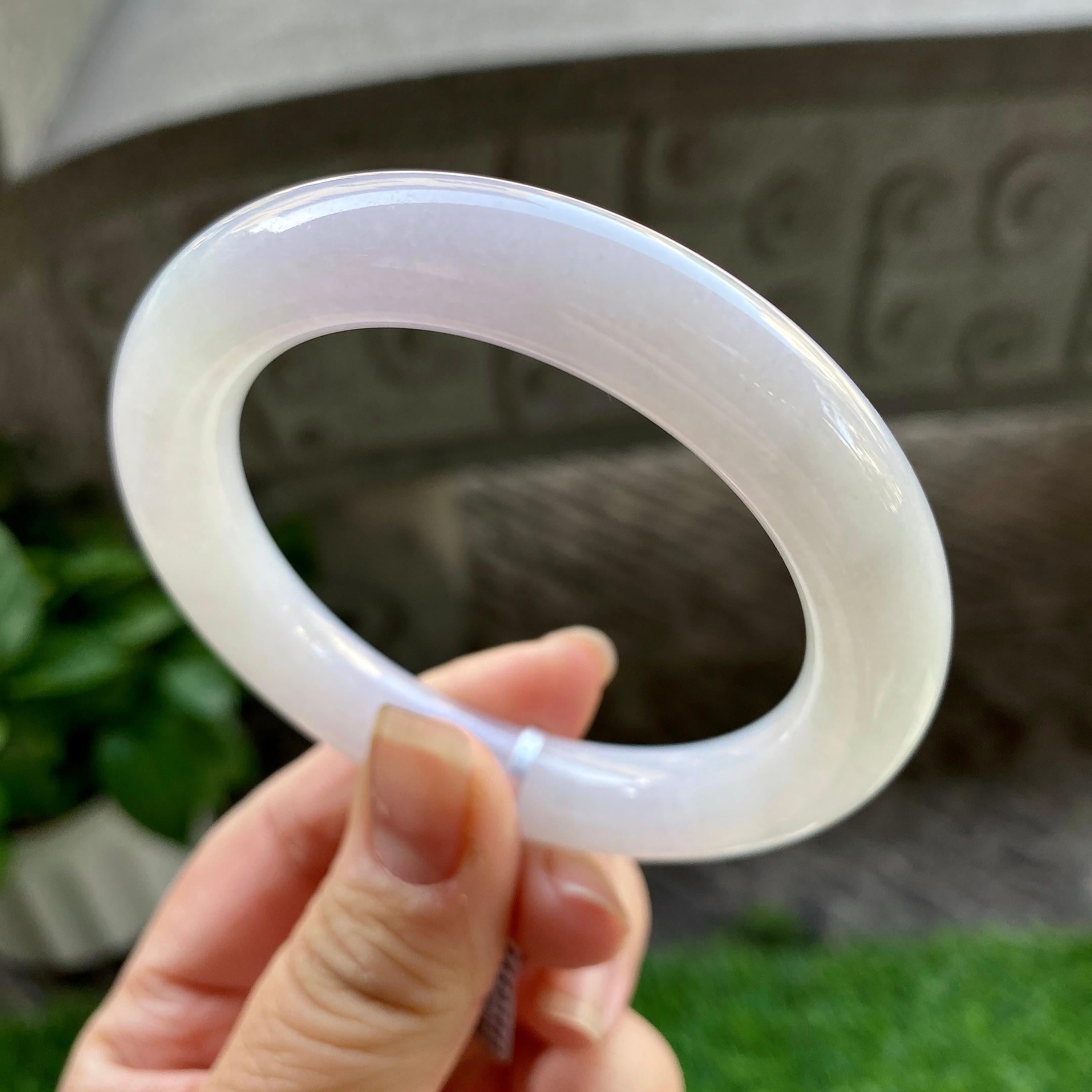 细糯种淡粉底圆条手镯（54.3mm）（yc304774）