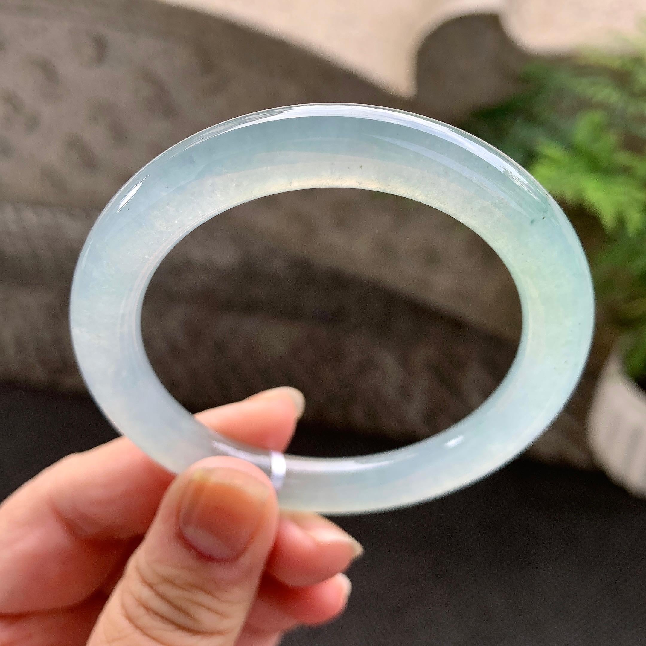糯冰种晴水圆条手镯（53.4mm）（yc272108）