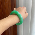 糯冰满绿翡翠平安镯（53mm）