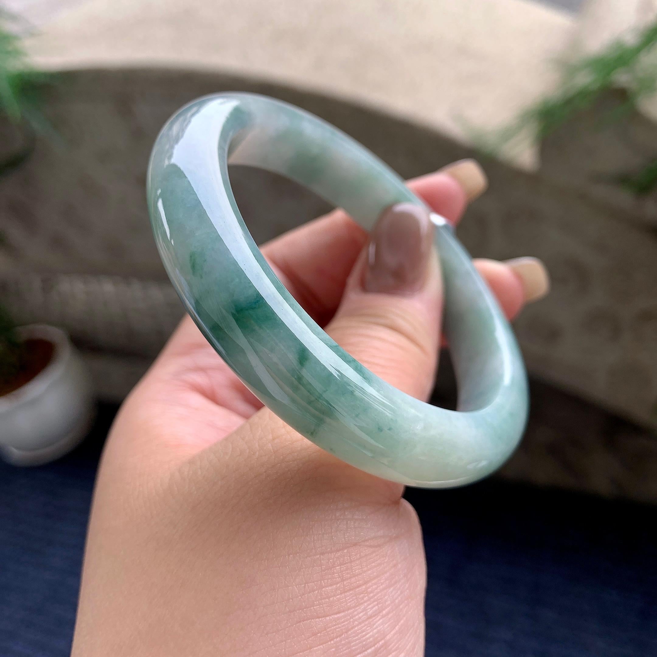 细糯种飘蓝花正圈平安镯  57.7圈口  天然缅甸A货翡翠（yc441180）