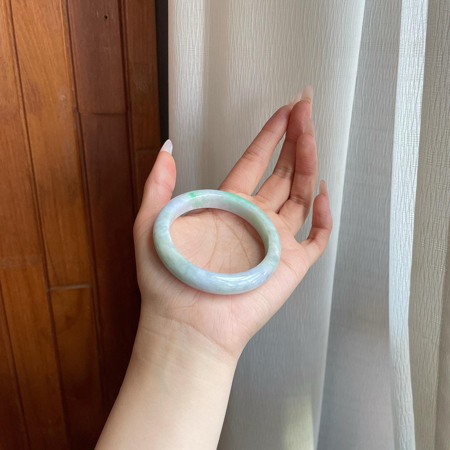 细糯冰飘花翡翠平安镯（54mm）（yc282590）