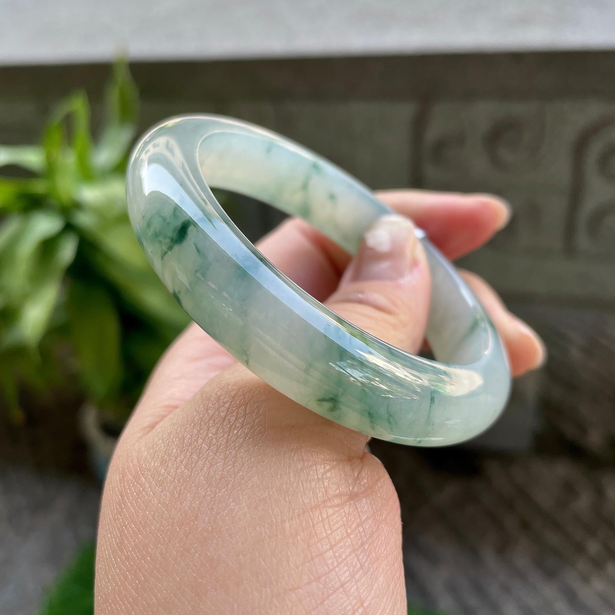 糯冰种飘花平安镯（55.4mm）（yc310093）