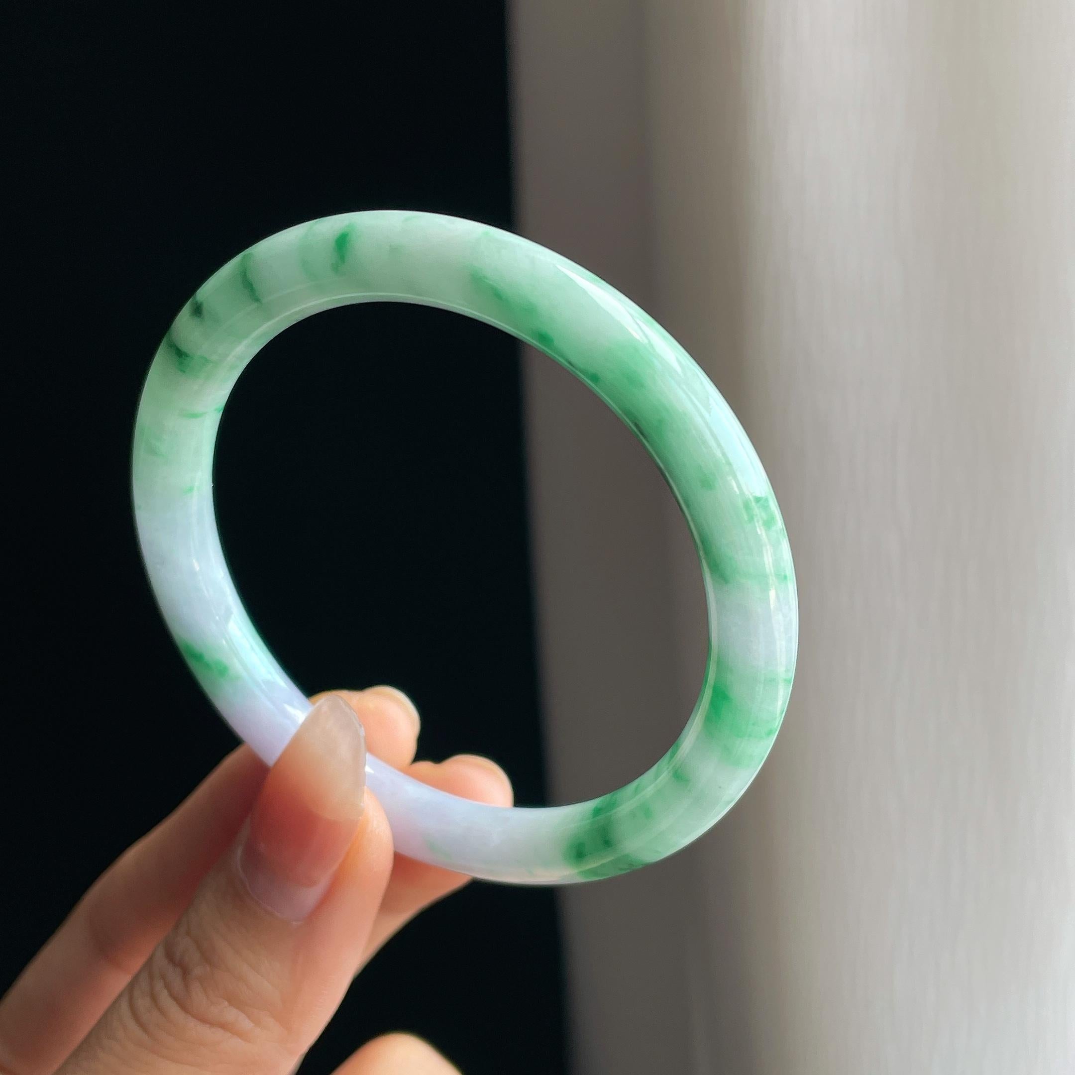 糯冰春彩翡翠圆条手镯（54.6mm)（yc334658）