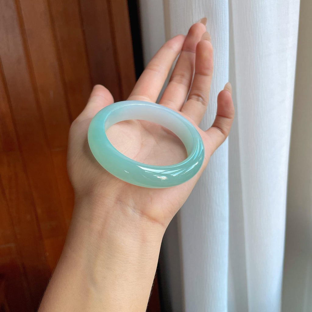 冰种半山半水晴绿底翡翠平安镯（53mm）（yc242096）