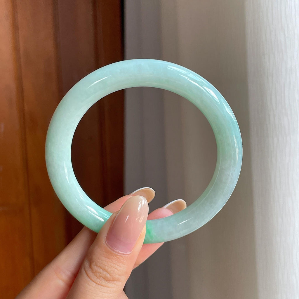 糯冰带色翡翠圆条手镯（55mm)（yc416491）
