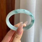 糯冰飘花翡翠贵妃镯（54.8mm）（yc281670）