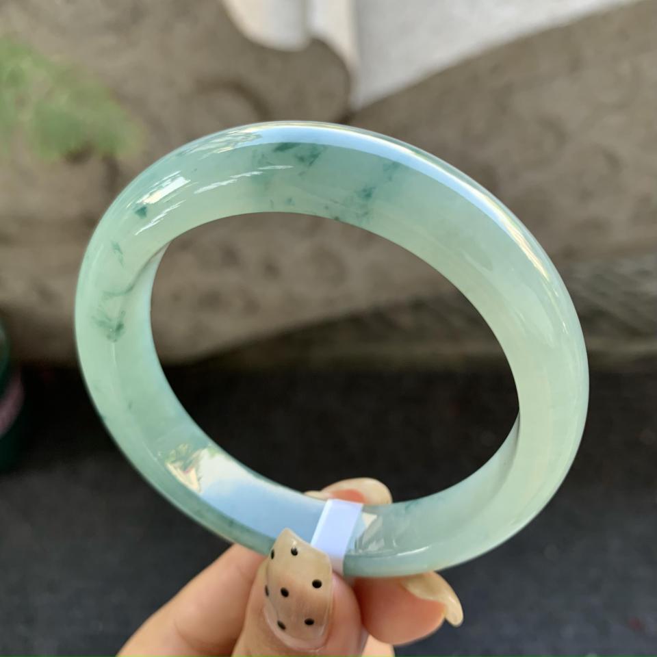 糯冰飘花翡翠平安镯（55.5mm）（yc028426）