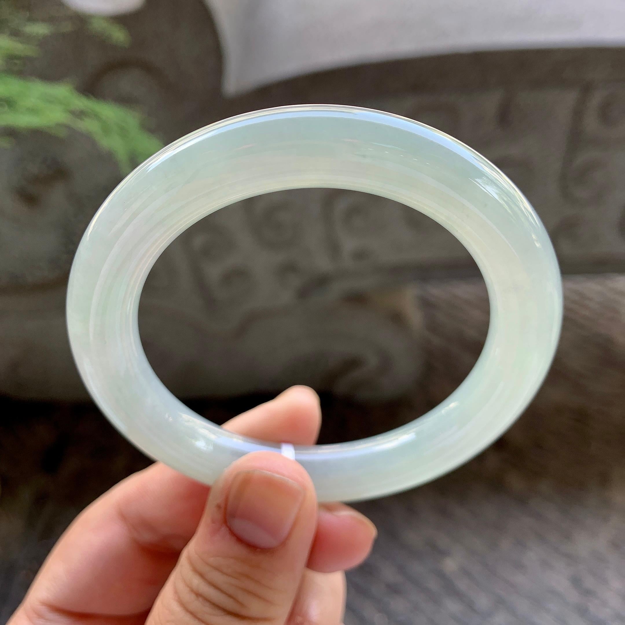 细糯种淡晴底圆条手镯（55.2mm）（yc199585）