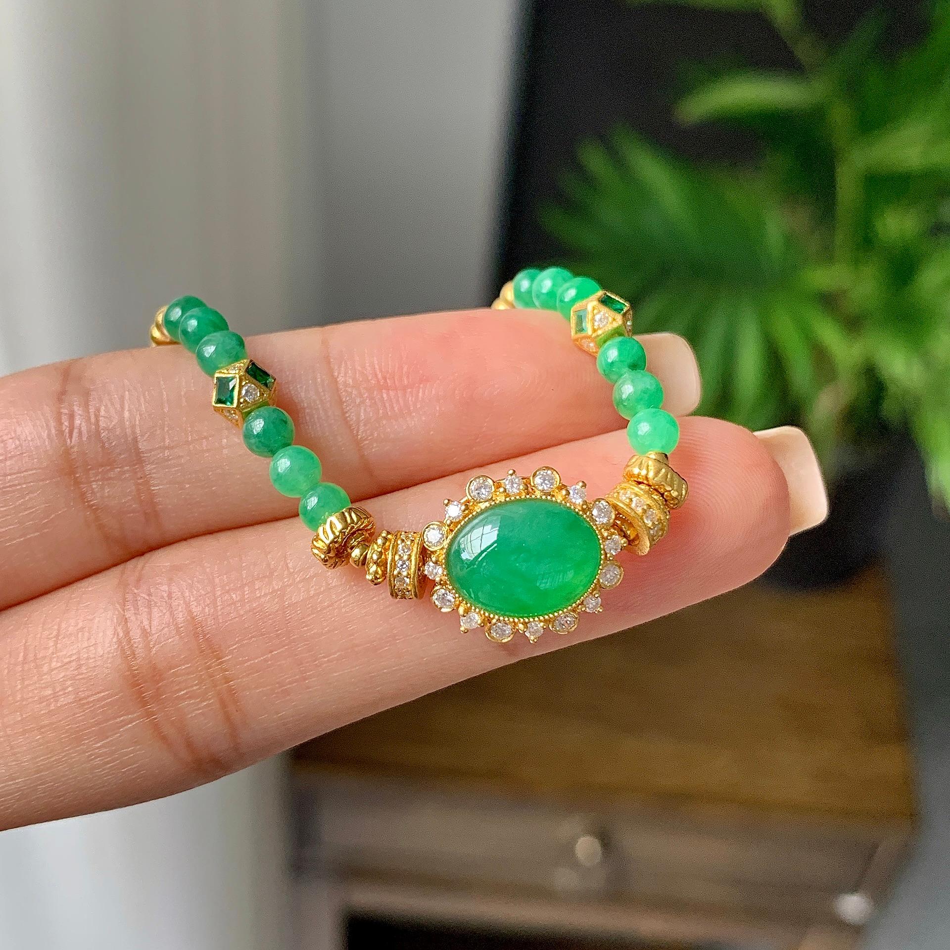 18k金糯冰种满绿蛋面手链（yc233835）