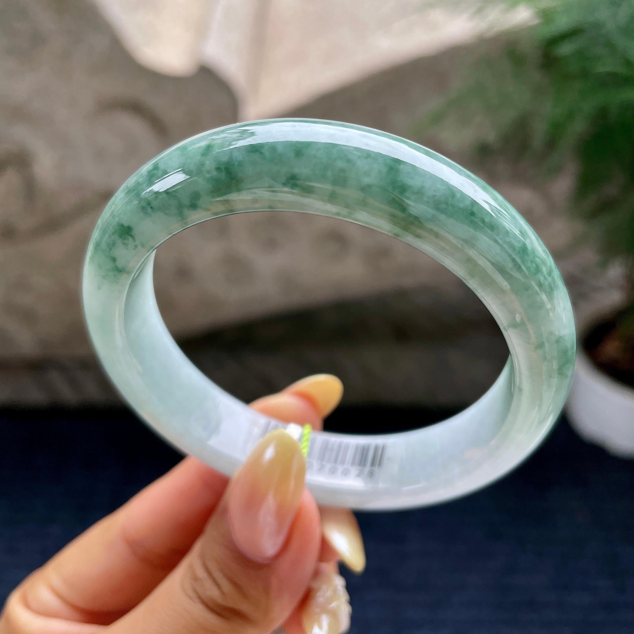 细糯种飘花正圈平安镯57圈 天然缅甸A货翡翠（yc460634）