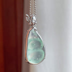 18k金镶冰玻种飘花翡翠豆子（yc249131）