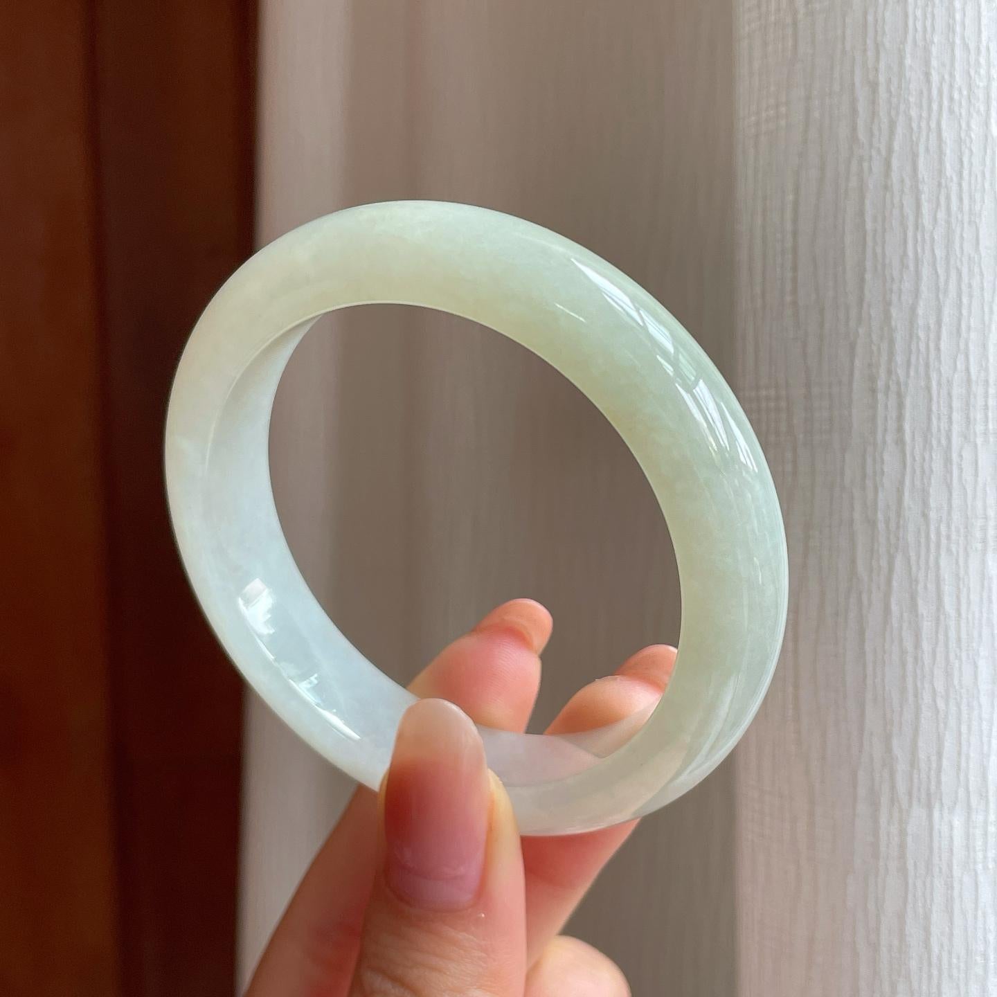 冰种黄翡翡翠平安镯（52mm)（yc350470）